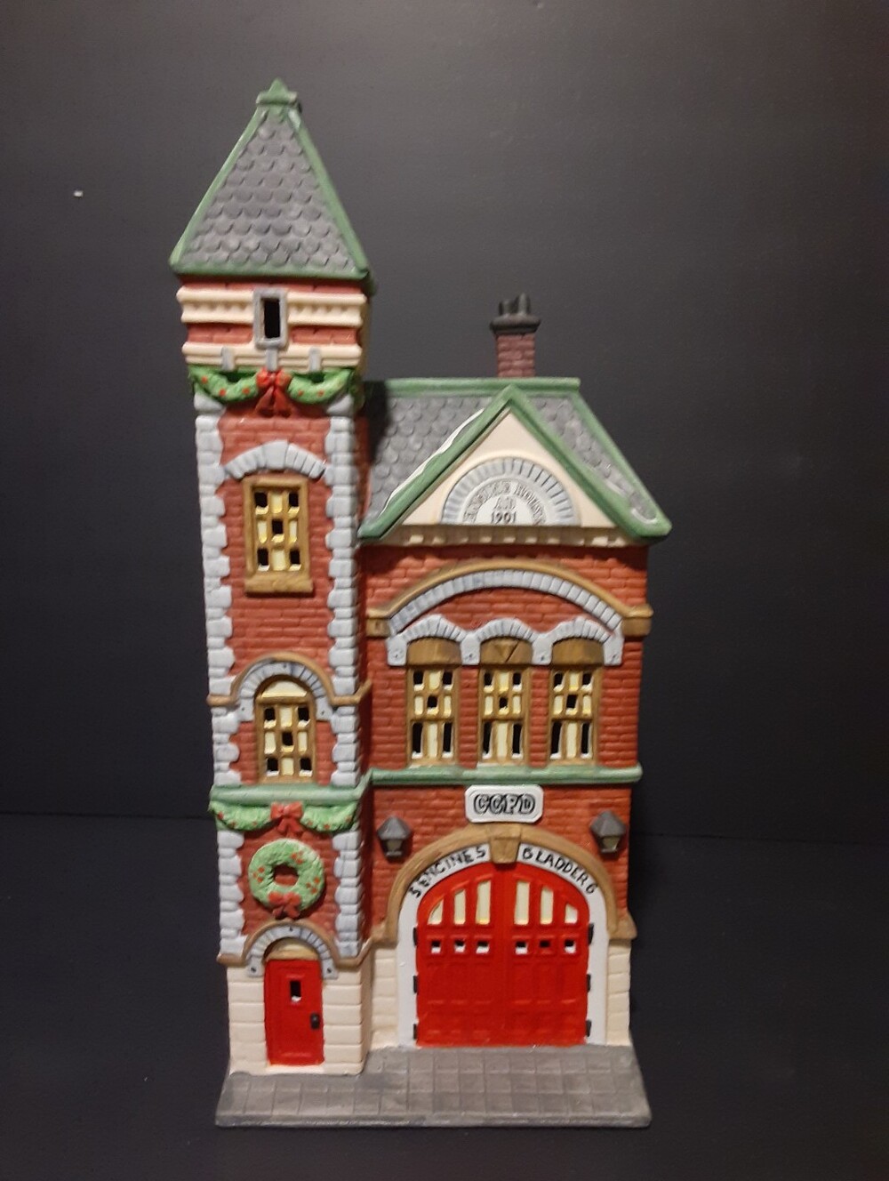 Department 56 "Red Brick Fire Station" 5536-0 Vintage Christmas City Village